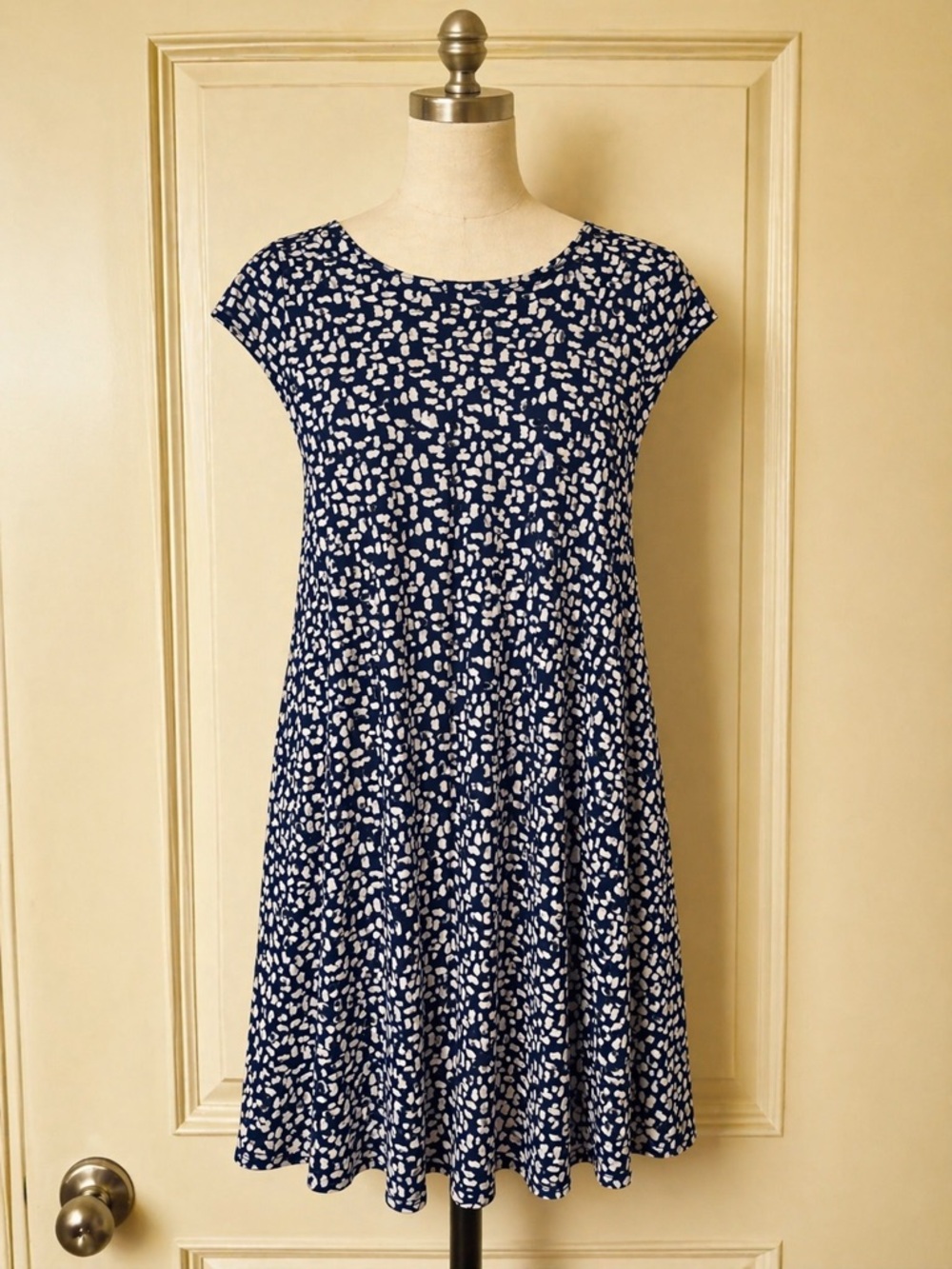 Karen Kane XS Blue & White Abstract Print Flowy A-line Shift Dress